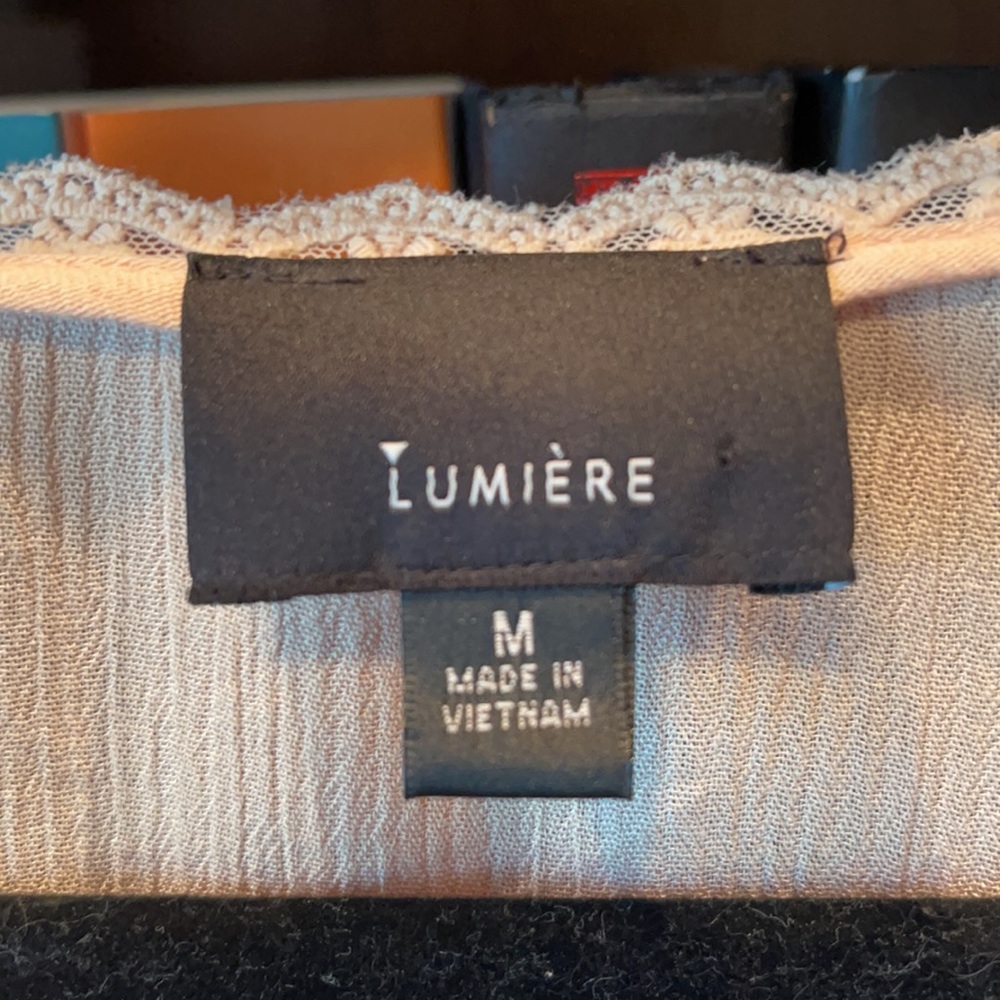 Lumiere blouse - Picture 3 of 4